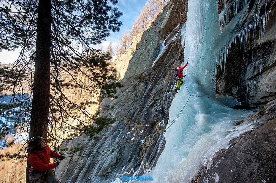 This image has an empty alt attribute; its file name is 2017-01-04-058-Cogne.jpg